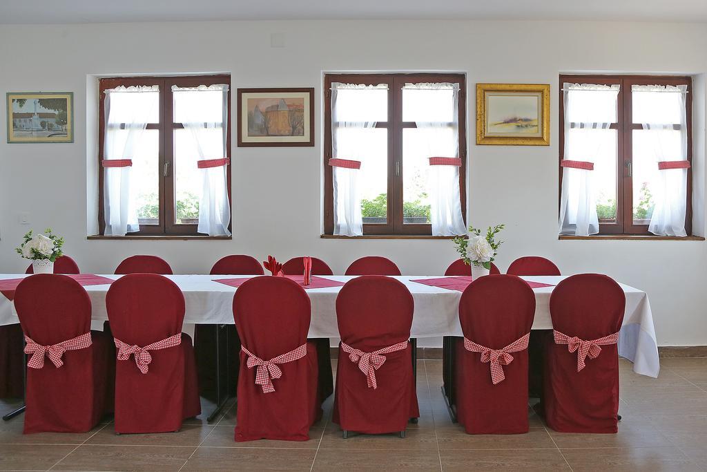 Bed&Breakfast Ana Svajcarnica Exterior foto